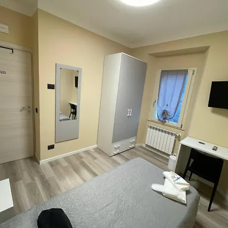 Casa Alone Casto